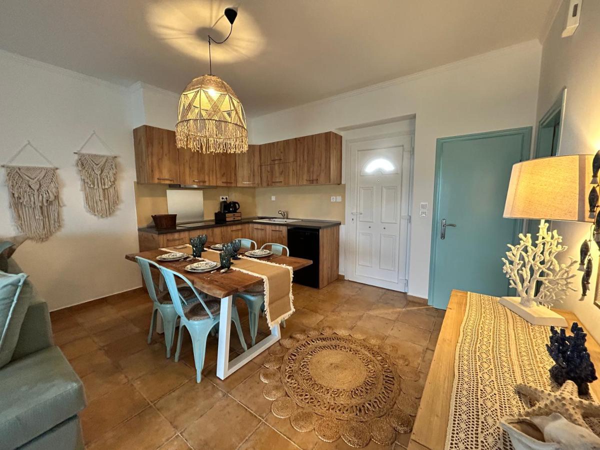 Calliopes By The Sea Boutique Suites 帕拉利亚狄奥尼索 外观 照片