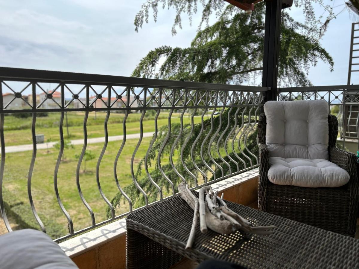 Calliopes By The Sea Boutique Suites 帕拉利亚狄奥尼索 外观 照片