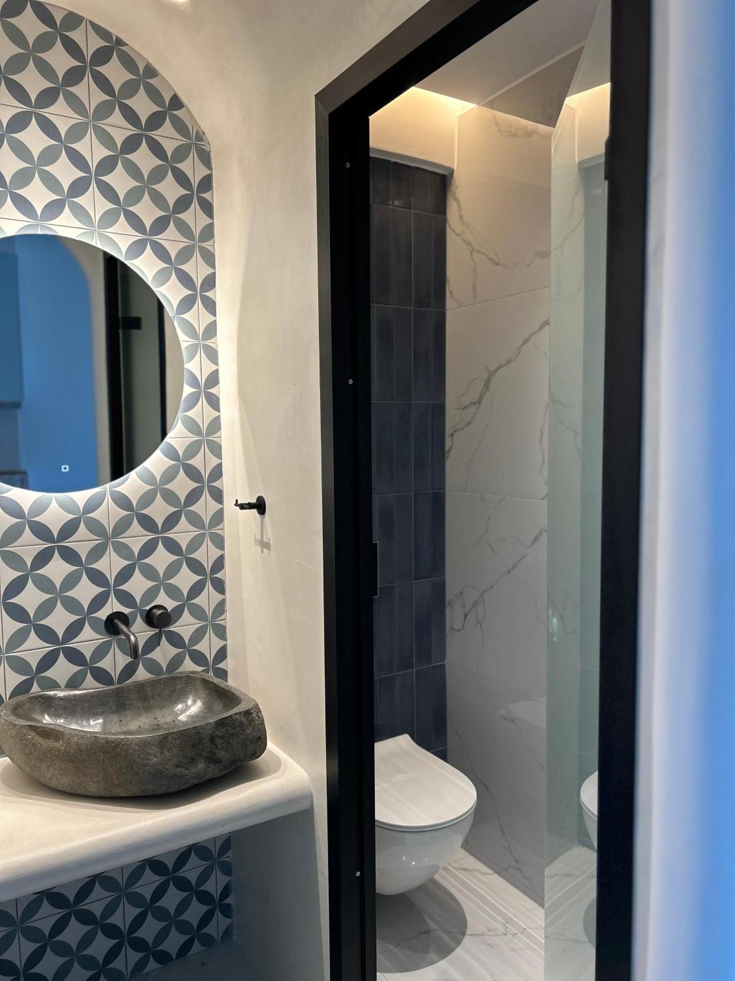 Calliopes By The Sea Boutique Suites 帕拉利亚狄奥尼索 外观 照片