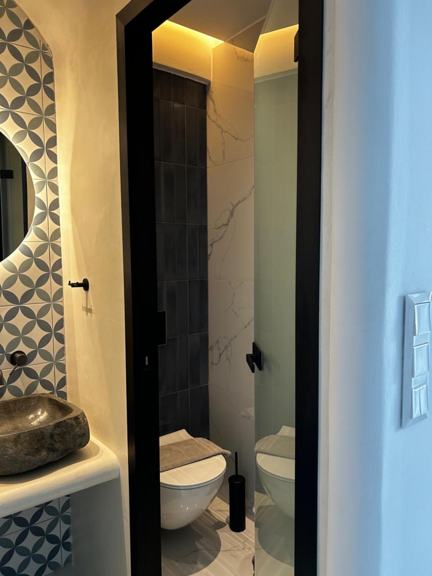 Calliopes By The Sea Boutique Suites 帕拉利亚狄奥尼索 外观 照片